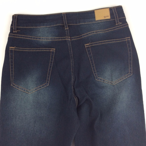 Robuck And Co. Missy Insane Jeggings - Picture 3 of 4